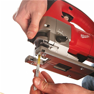 MM WYRZYNARKA Z UCHWYTEM GÓRNYM JSPE135TX